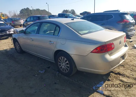 2008 Buick Lucerne Cx z USA, uszkodzony, nr VIN 1G4HP57288U205651